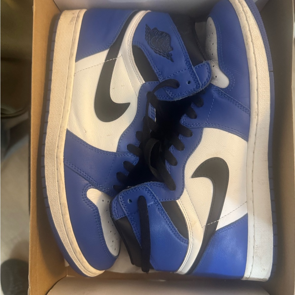 Jordan Blue and White Men's Shoes